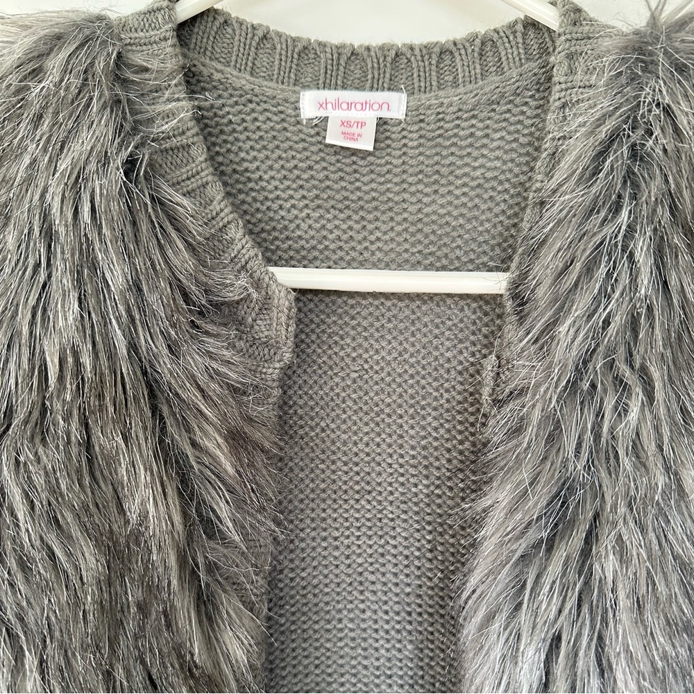 Xhilaration Gray Faux Fur Vest - Picture 3 of 11